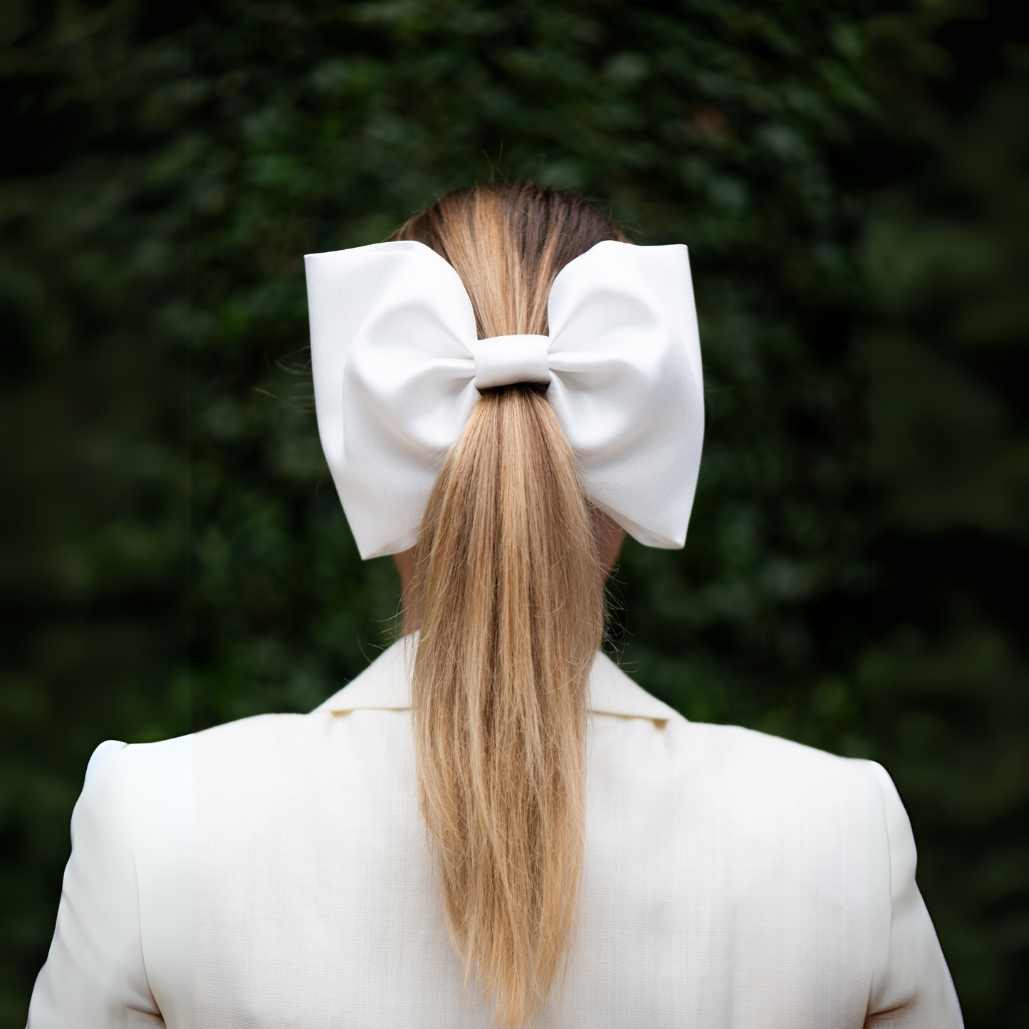 Grande Mikado Bow in White