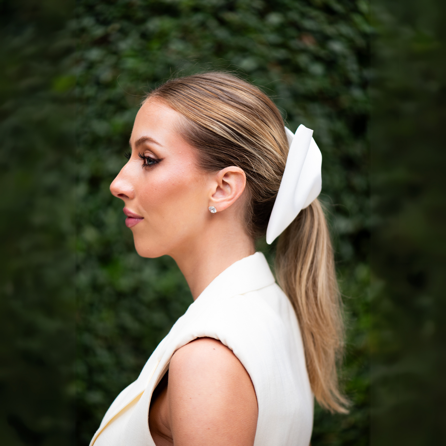 Grande Mikado Bow in White