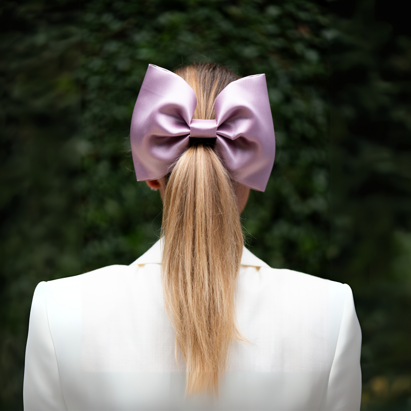 Grande Mikado Bow in dusty mauve