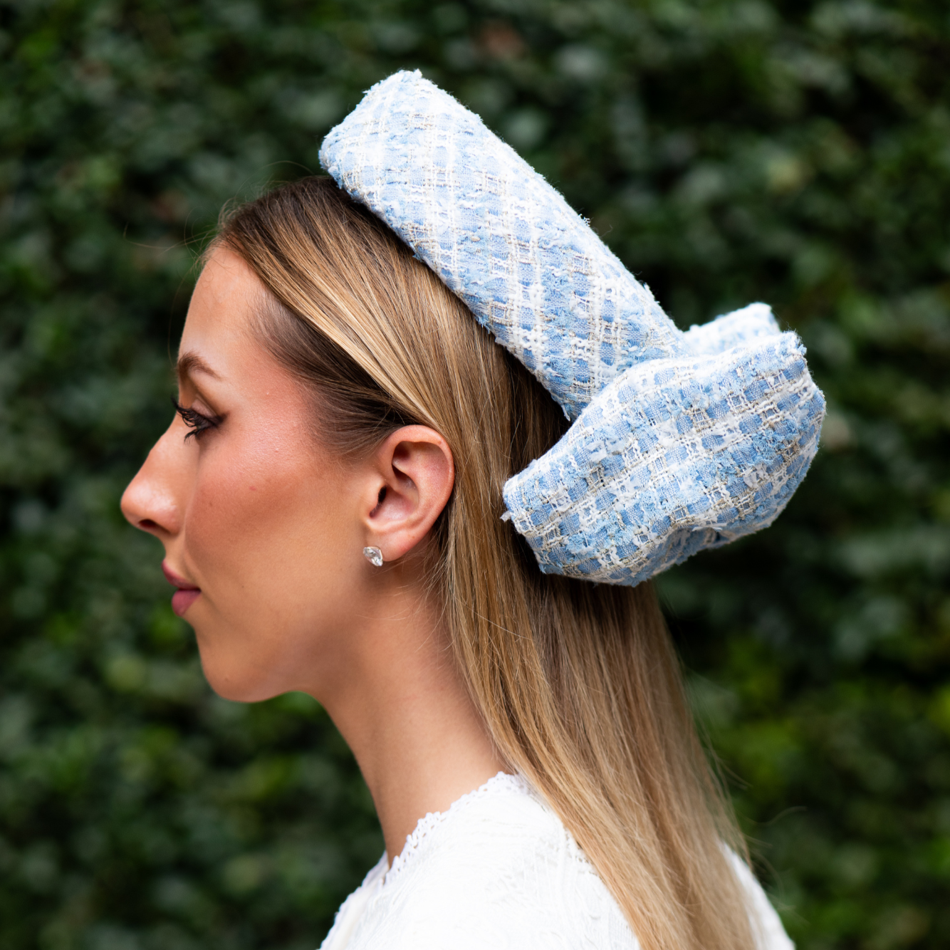 Pillbox in CHANEL tweed with Bow in Blue