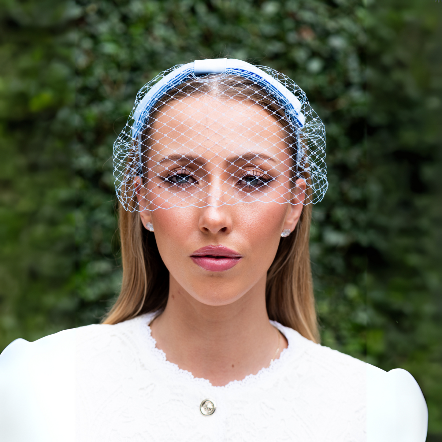 Flat bow veiled headband in blue