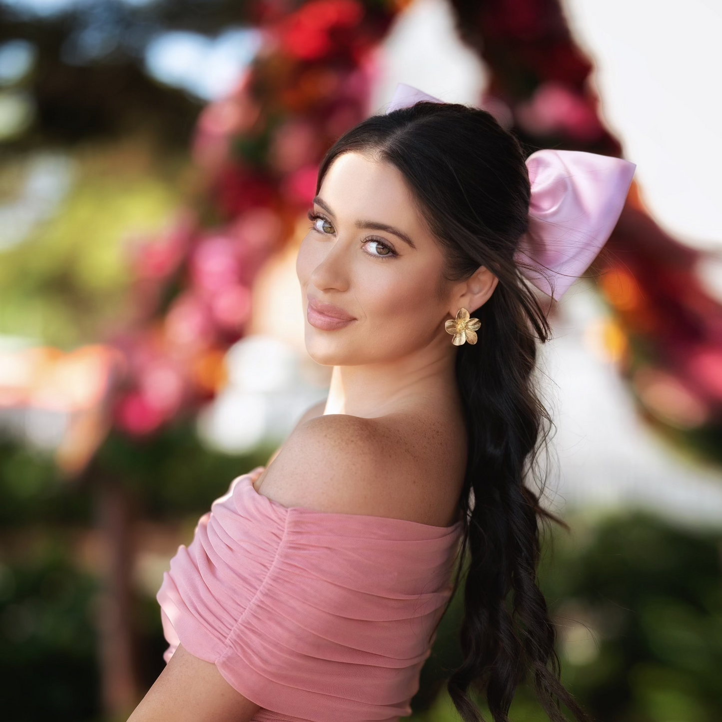 Grande Mikado Bow in pink