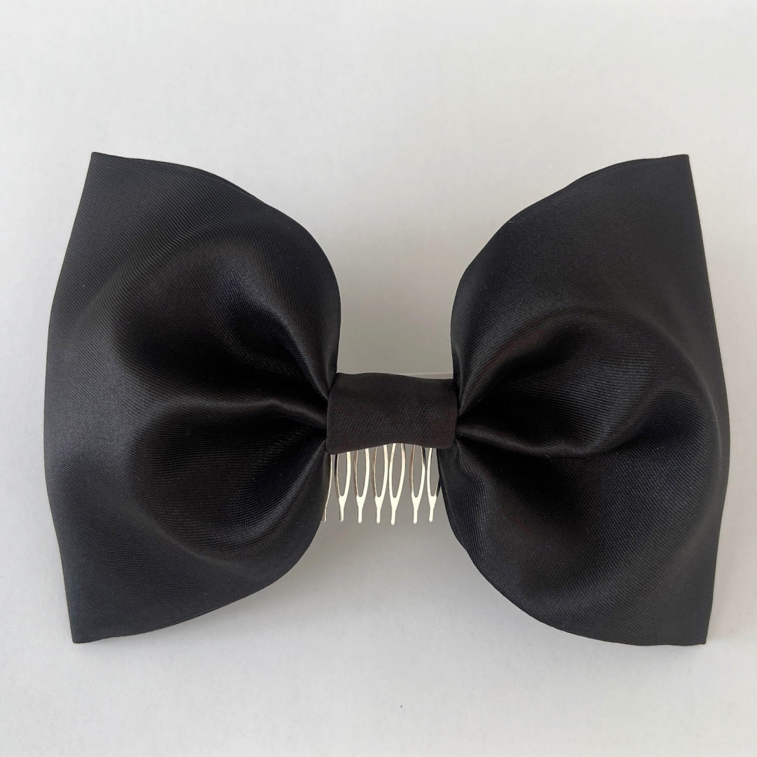 Mikado bow in black