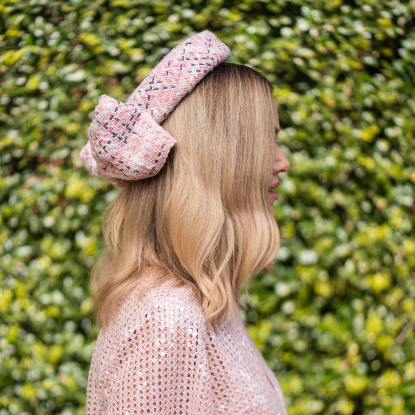 Pillbox in CHANEL tweed with Bow in Pink